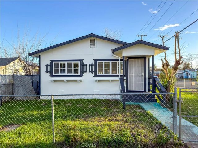 2415 Fort Wayne, Oroville, CA 95966