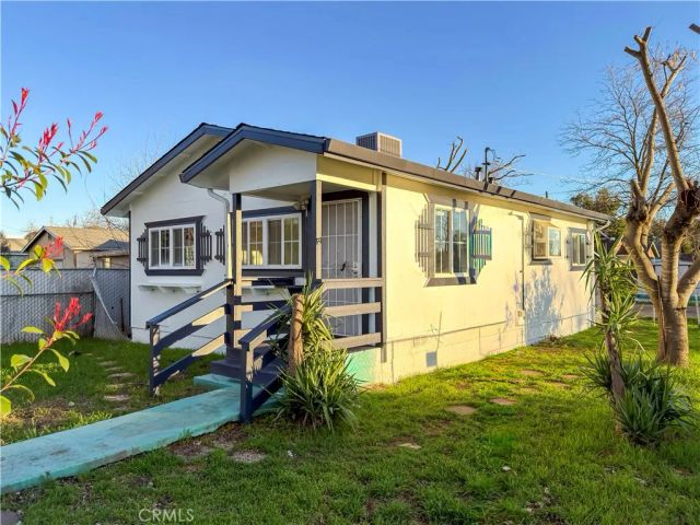 2415 Fort Wayne, Oroville, CA 95966