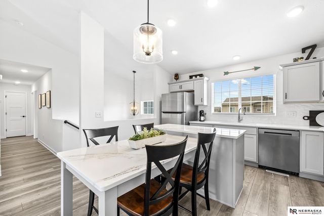 8205 N 174th Avenue, Bennington, NE 68007