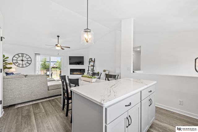8205 N 174th Avenue, Bennington, NE 68007