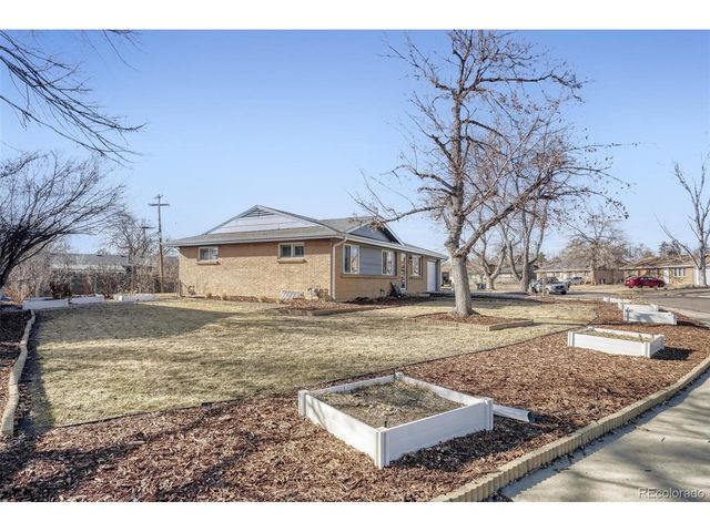 627 S Jasmine Way, Denver, CO 80224