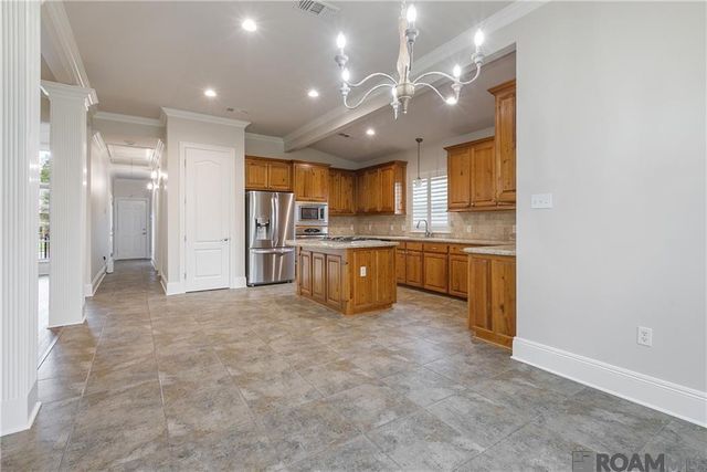 35352 Oak Haven Ave, Geismar, LA 70734