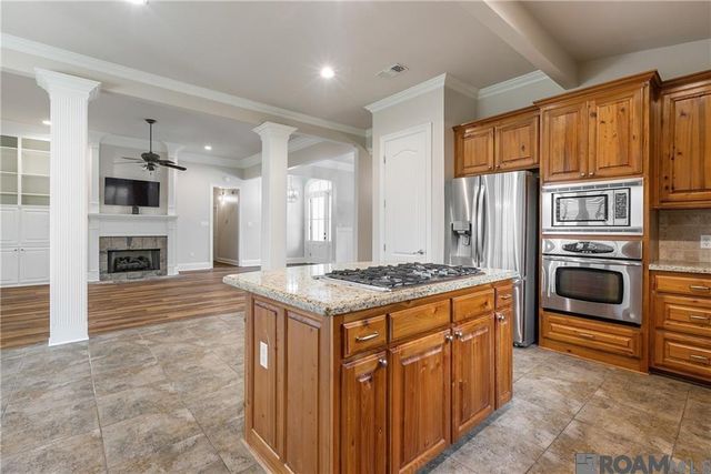 35352 Oak Haven Ave, Geismar, LA 70734