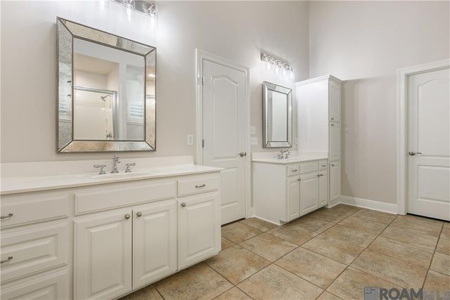 35352 Oak Haven Ave, Geismar, LA 70734