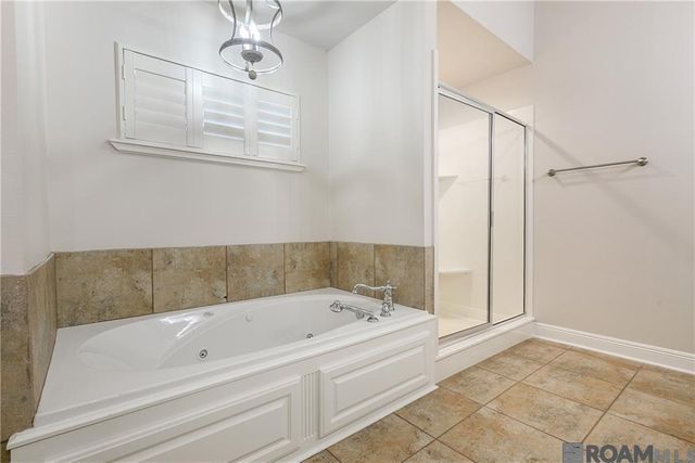 35352 Oak Haven Ave, Geismar, LA 70734