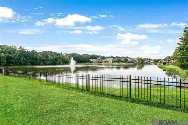 35352 Oak Haven Ave, Geismar, LA 70734