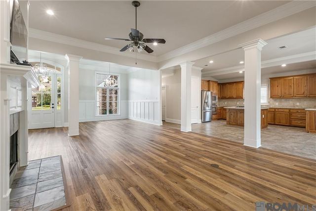 35352 Oak Haven Ave, Geismar, LA 70734