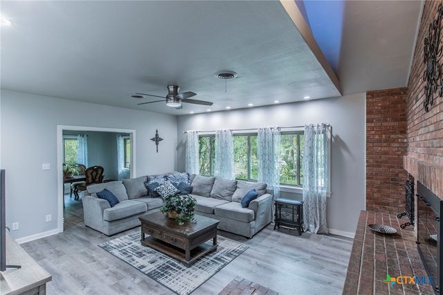 2518 Marlandwood Road, Temple, TX 76502