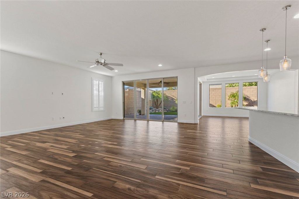 9982 Peaceful Peaks Avenue, Las Vegas, NV 89166 — photo 2
