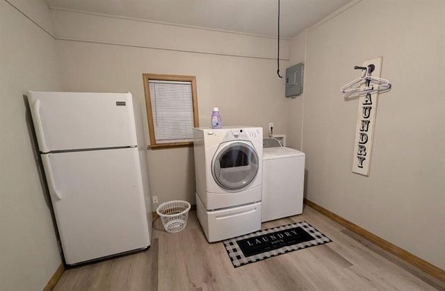 108 N High Street, El Dorado Springs, MO 64744