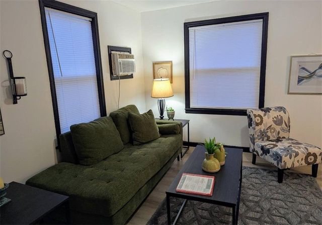 108 N High Street, El Dorado Springs, MO 64744