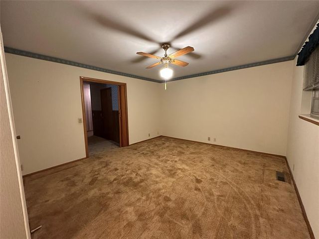 1909 E Davis Street, Weatherford, OK 73096