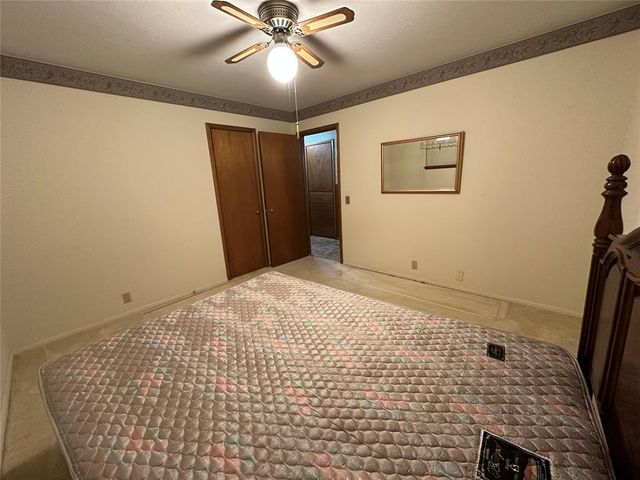 1909 E Davis Street, Weatherford, OK 73096