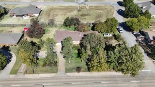 1909 E Davis Street, Weatherford, OK 73096