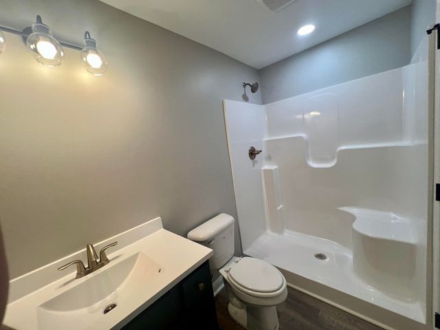 100 Bow Bridge Drive, Berea, KY 40403