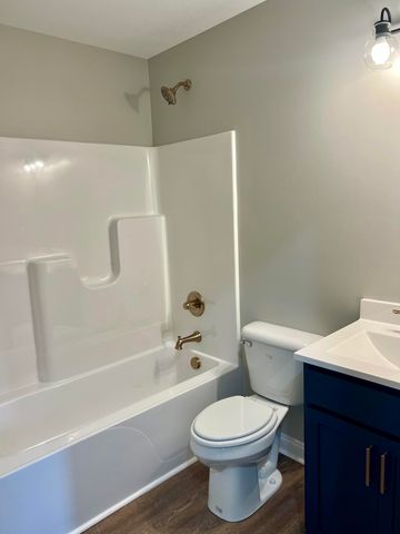 100 Bow Bridge Drive, Berea, KY 40403