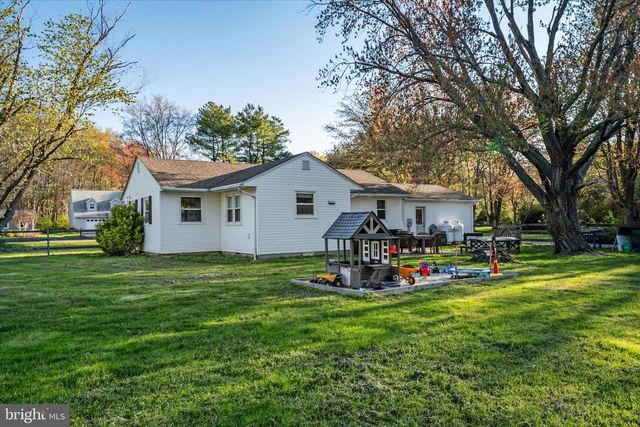 202 BALTIMORE DR, Stevensville, MD 21666