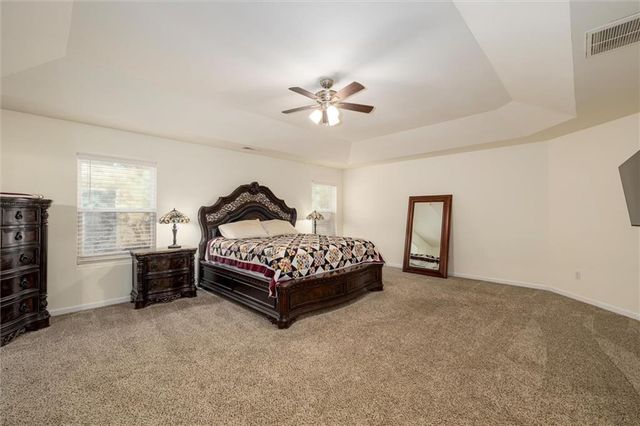 6261 Sparkling Cove Lane, Buford, GA 30518