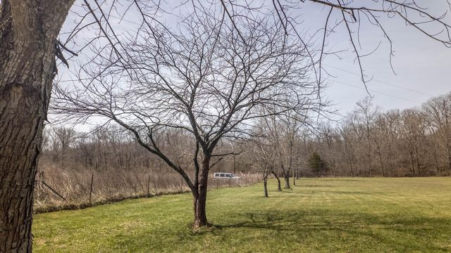 2725 County Road 1990, Willow Springs, MO 65793