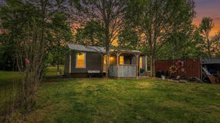 2725 County Road 1990, Willow Springs, MO 65793