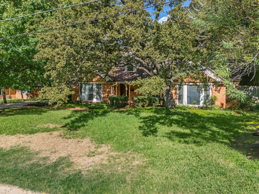 1513 Francis Street, Carrollton, TX 75006 — photo 2