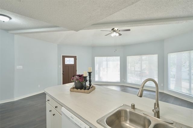 21 Harbour Lane, Coldspring, TX 77331