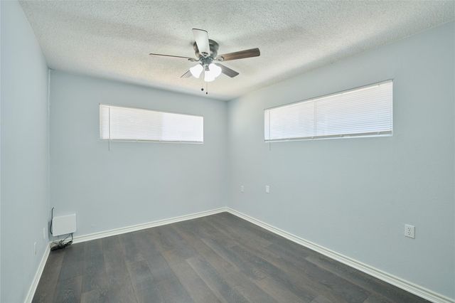 21 Harbour Lane, Coldspring, TX 77331