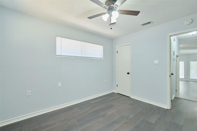 21 Harbour Lane, Coldspring, TX 77331