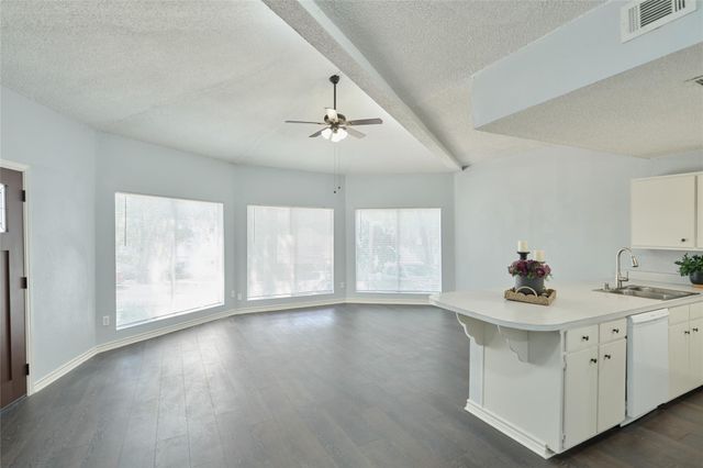 21 Harbour Lane, Coldspring, TX 77331
