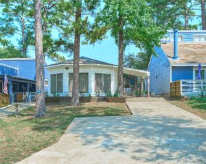 21 Harbour Lane, Coldspring, TX 77331
