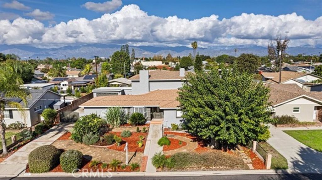 1117 E Thackery Street, West Covina, CA 91790