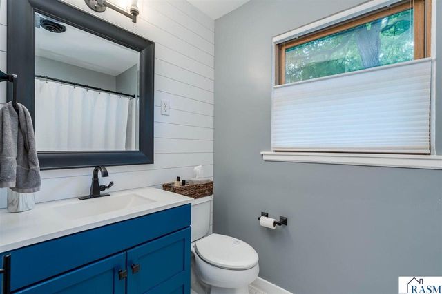 25 Eginton Road, Mankato, MN 56001