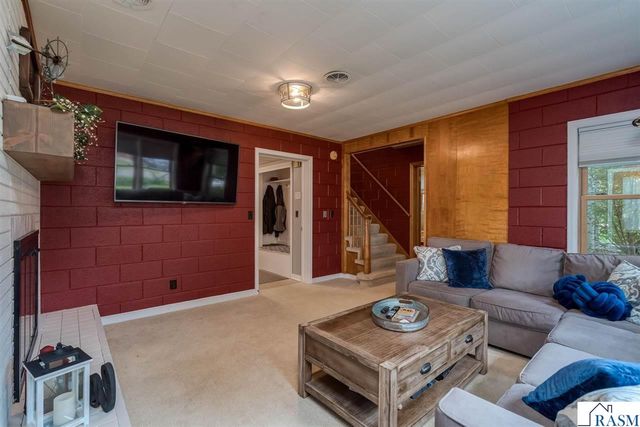 25 Eginton Road, Mankato, MN 56001