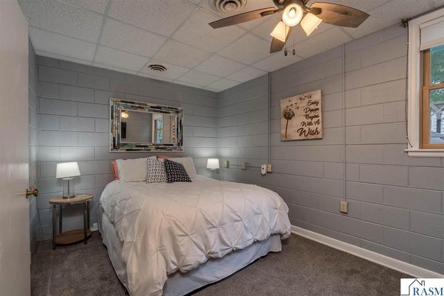 25 Eginton Road, Mankato, MN 56001