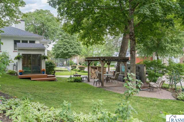 25 Eginton Road, Mankato, MN 56001