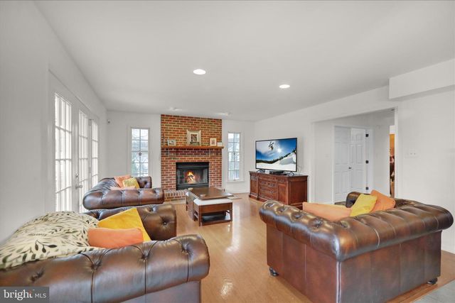 2004 RIDGEVIEW DR, Orwigsburg, PA 17961