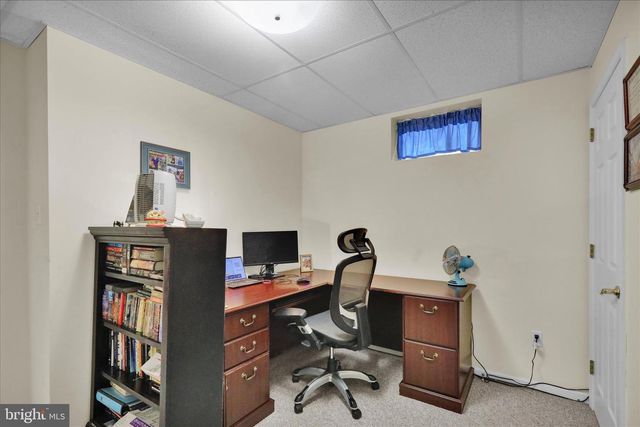 2004 RIDGEVIEW DR, Orwigsburg, PA 17961