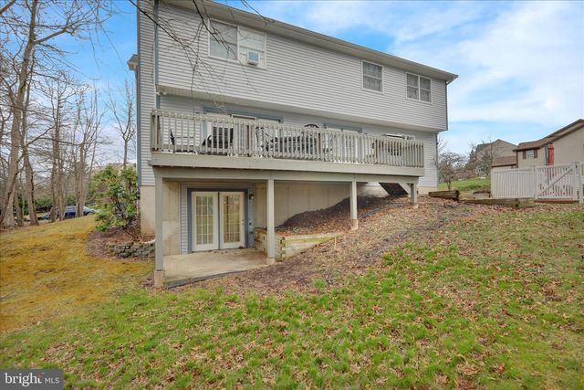 2004 RIDGEVIEW DR, Orwigsburg, PA 17961