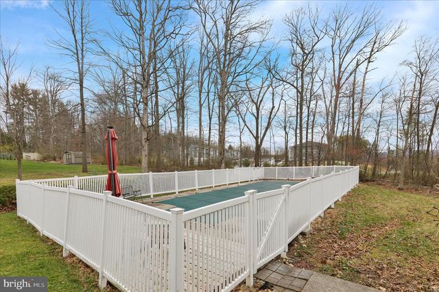 2004 RIDGEVIEW DR, Orwigsburg, PA 17961