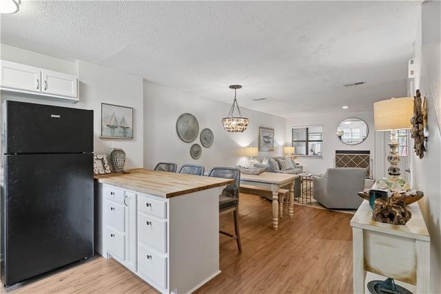 1498 Demere Road, D3, St. Simons Island, GA 31522
