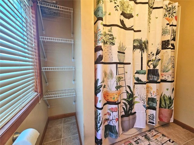 1506 8th Avenue SE, Cedar Rapids, IA 52403