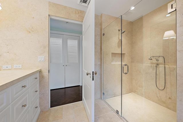 425 Worth Avenue 2f, Palm Beach, FL 33480