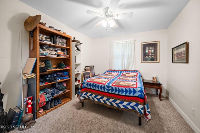 1215 LAMANTO Avenue E, Jacksonville, FL 32211