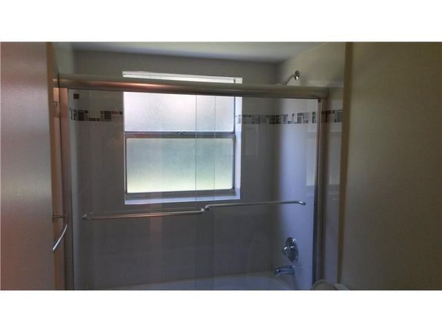 9948 Twin Lakes Dr 34-C, Coral Springs, FL 33071