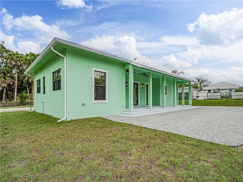 12906 83rd Avenue, Sebastian, FL 32958
