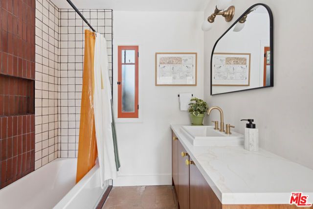 2011 Mar Vista Avenue, Altadena, CA 91001