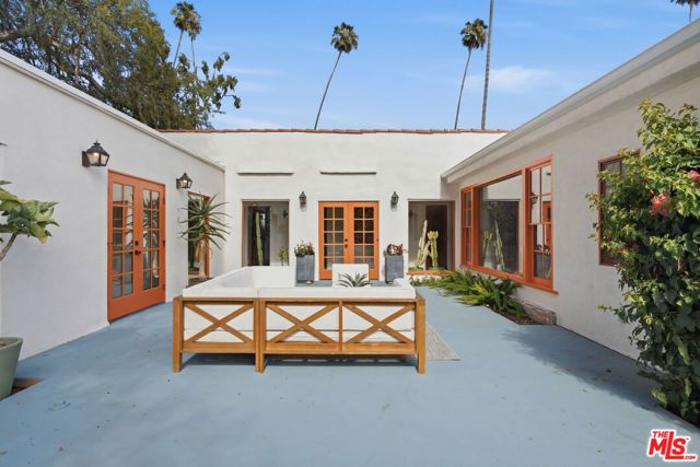 2011 Mar Vista Avenue, Altadena, CA 91001