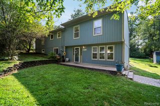 2903 Woodbury Street, Commerce Twp, MI 48390