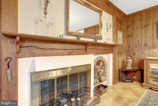 123 N EDGEWOOD ST, Arlington, VA 22201