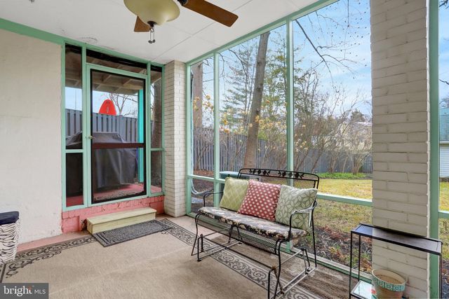 123 N EDGEWOOD ST, Arlington, VA 22201